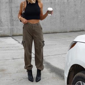 Vici Olive Cargo Joggers
